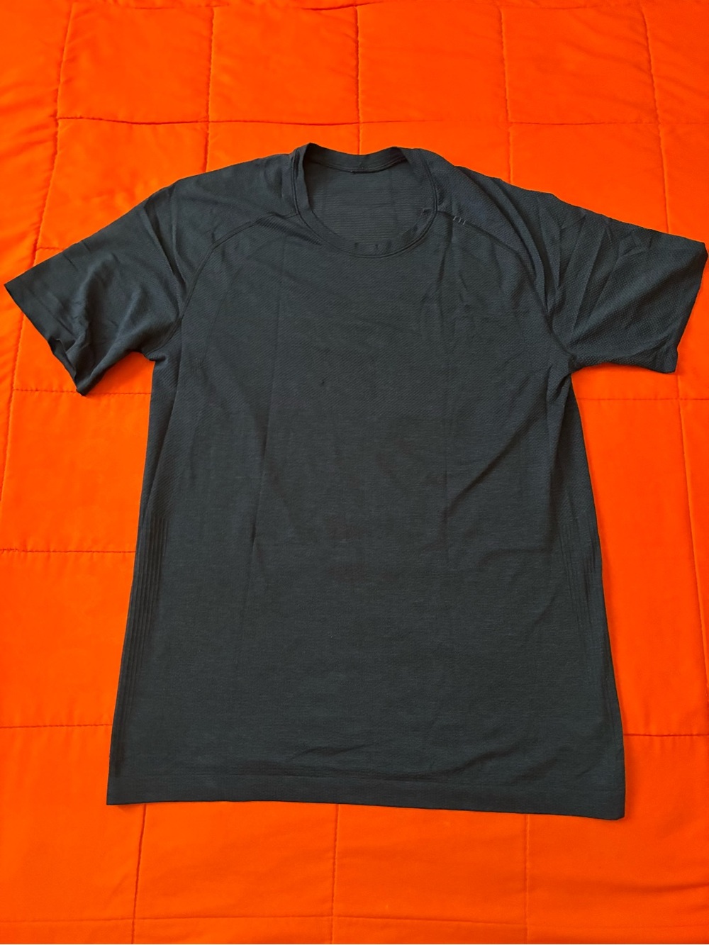 Lululemon Shirt Mens Small Metal Vent Tech Stretch Performance Train Blue